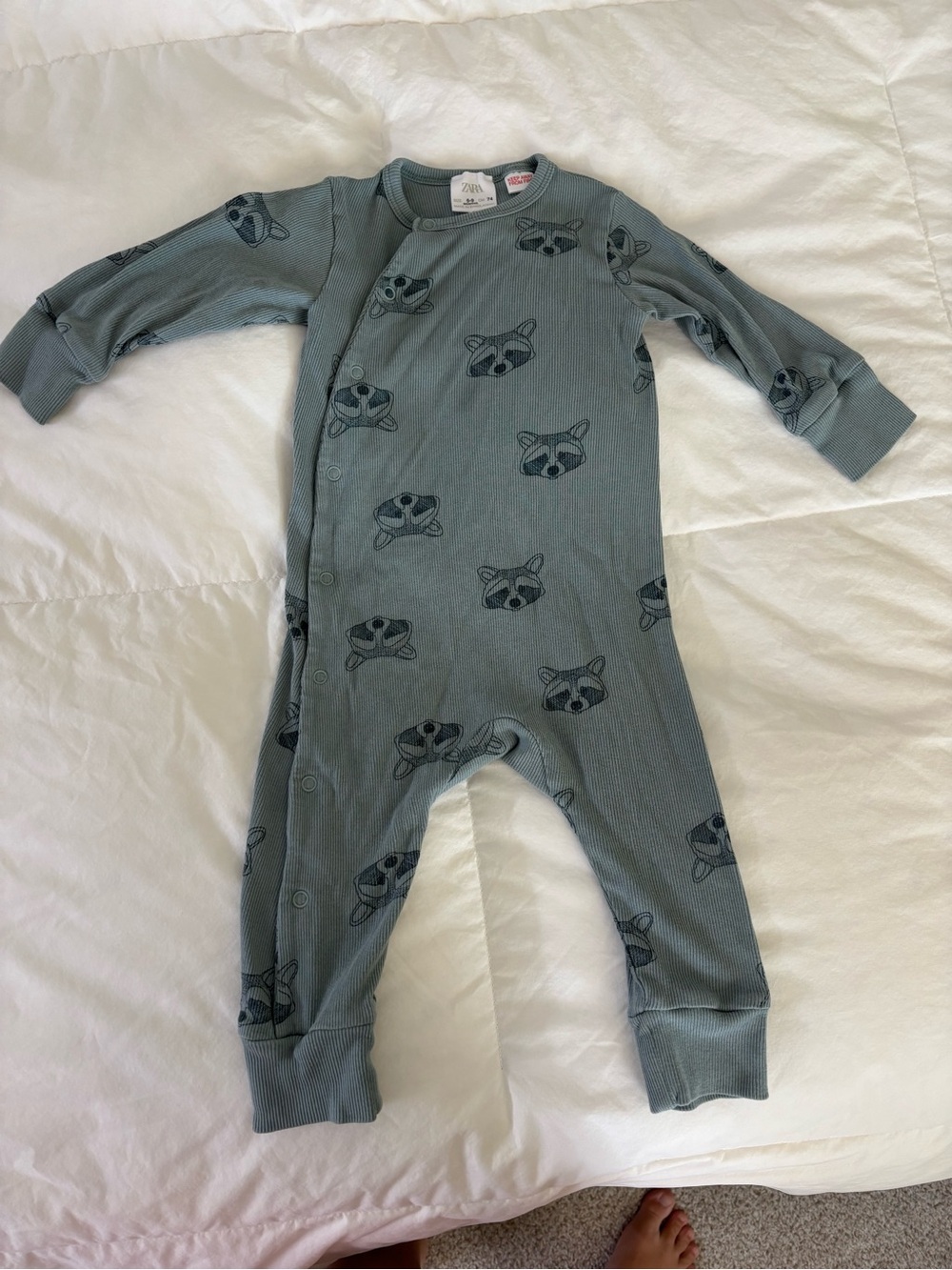 Zara Skinny Rib Long-Sleeve One-Piece Romper Raccoon Print